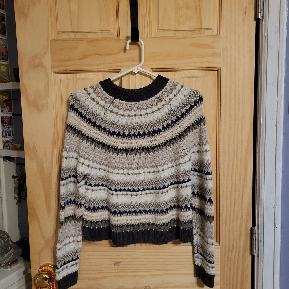 American Eagle Outfitters Patterned Crew Neck Sweater